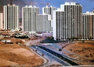 Read more about the article گشت و‌گذار در تاریخچه شهرک غرب